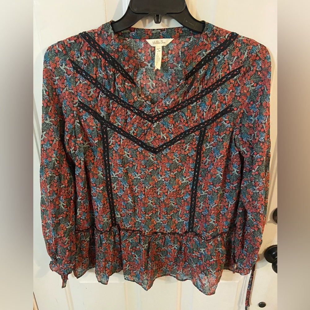 Women’s Matilda Jane top size small